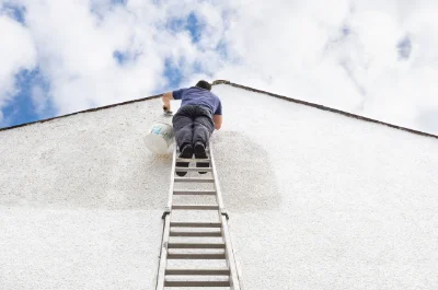 Peinture extérieure à Lafox — façades et ravalement